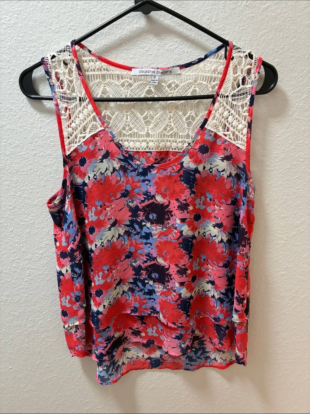 Collective Concepts Coral Floral Crochet-Back Tank Top